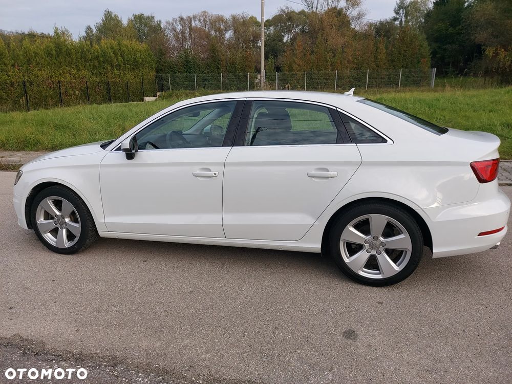 Audi A3 Limousine 1.4 TFSI CoD ultra Ambition - 4