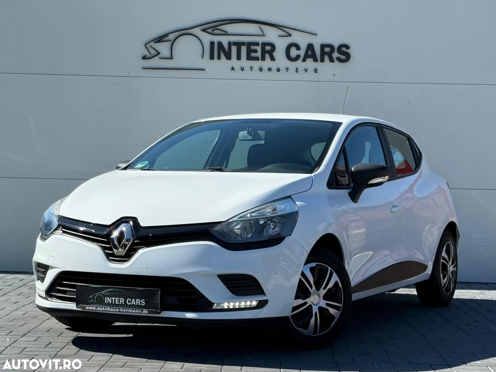 Renault Clio 1.2 16V 75 Life - 1