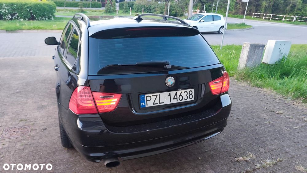 BMW Seria 3 320d DPF - 6