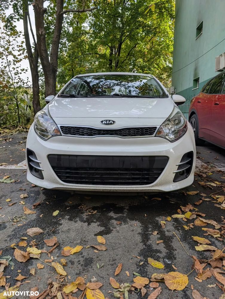 Kia Rio - 5