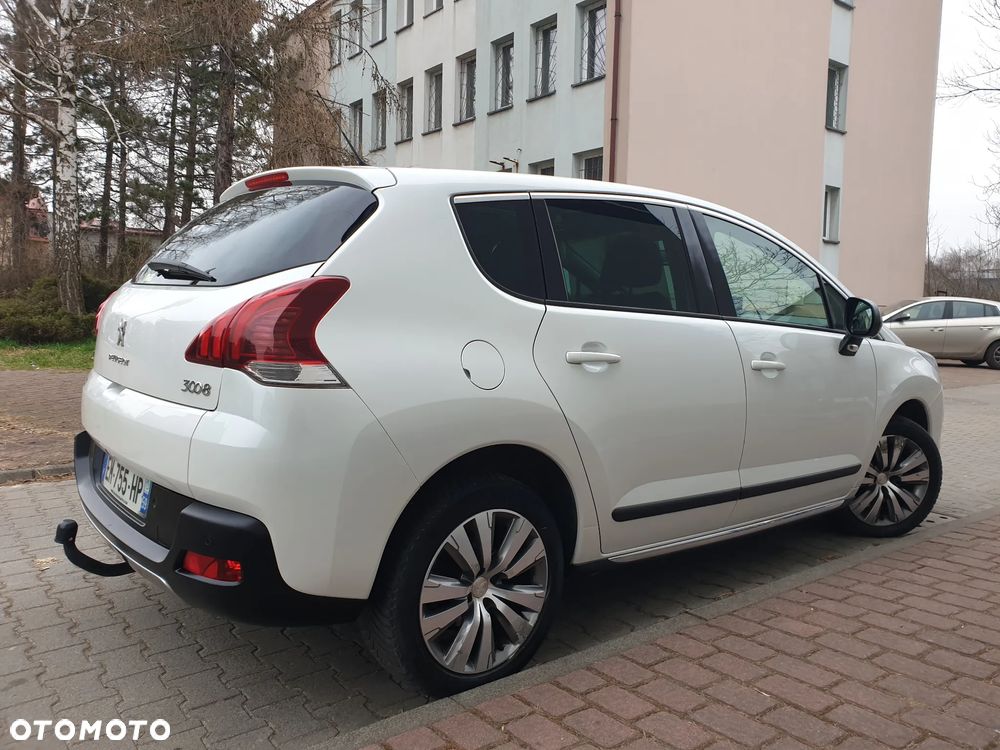 Peugeot 3008 HDi 150 Allure - 16
