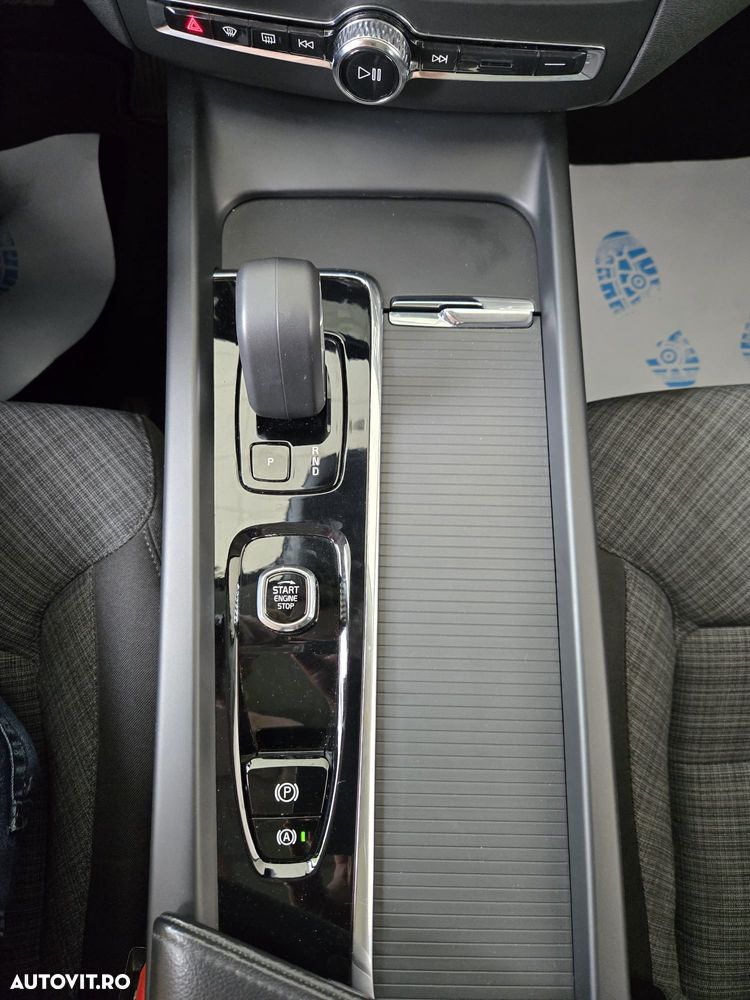 Volvo XC 60 - 23