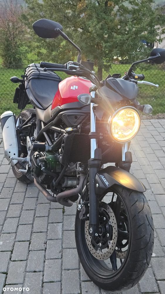 Suzuki SV - 4