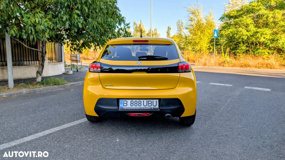 Peugeot 208 1.2 L PureTech STT Active - 5