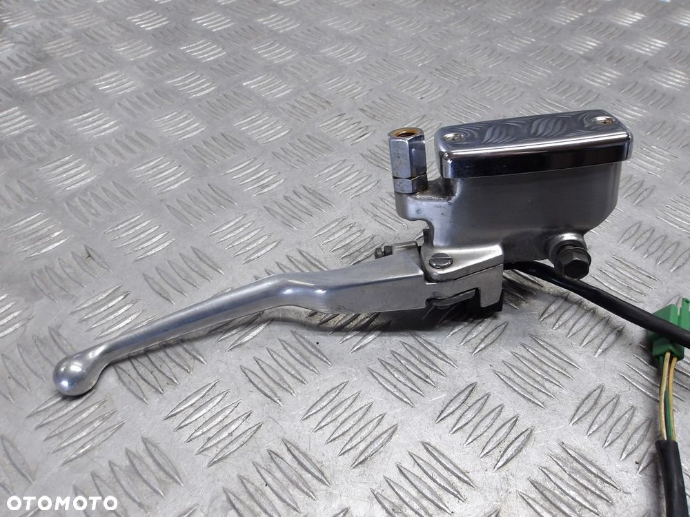 Pompa hamulca przedniego YAMAHA XVZ 1300 ROYAL STAR VENTURE 99-06r   PN. 4XY-W2587-01 - 4