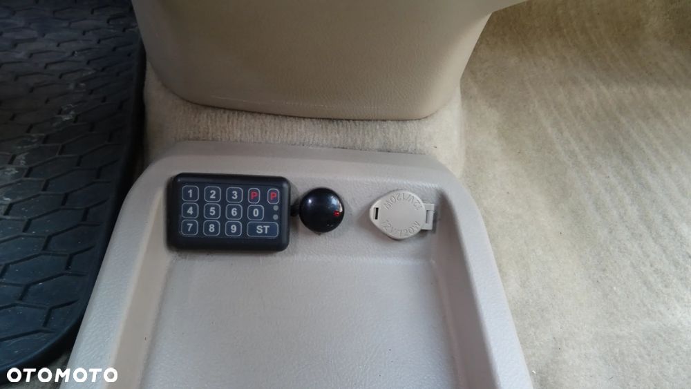 Lexus RX 350 Prestige - 25