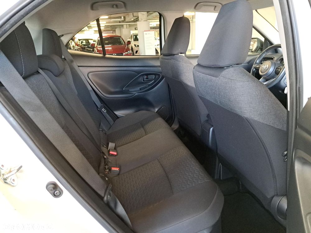 Toyota Yaris Cross Hybrid 1.5 Comfort - 14