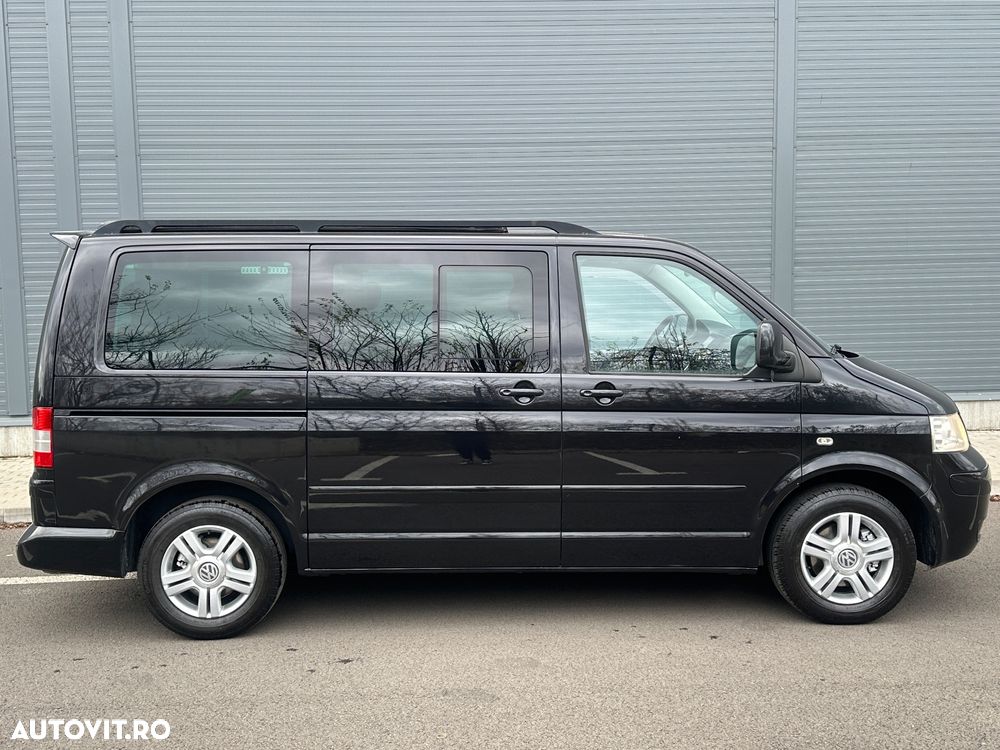 Volkswagen Multivan - 21