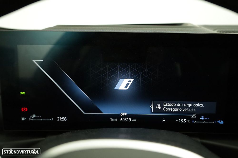 BMW 330 e Touring Pack M Auto - 14