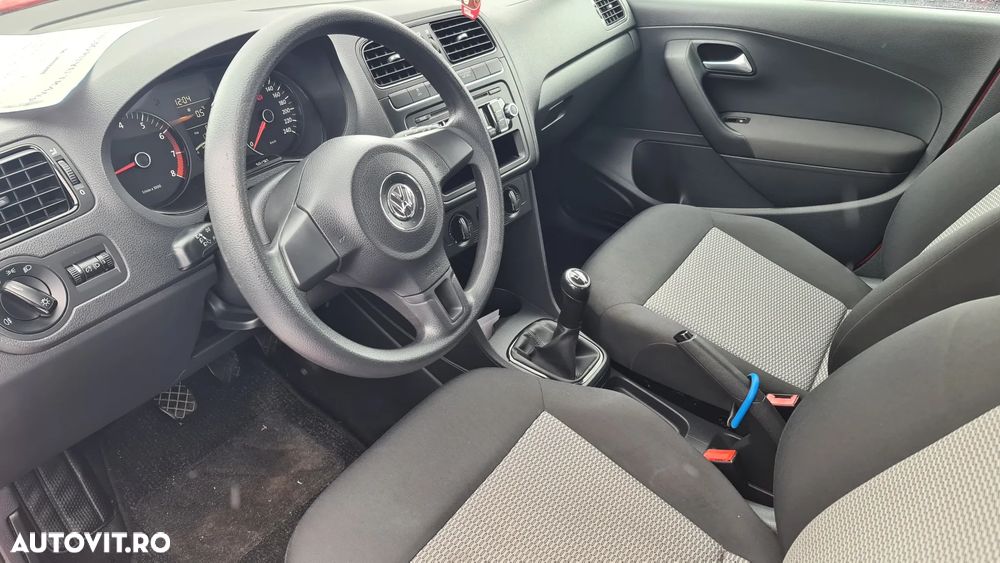 Volkswagen Polo 1.2 Comfortline - 17
