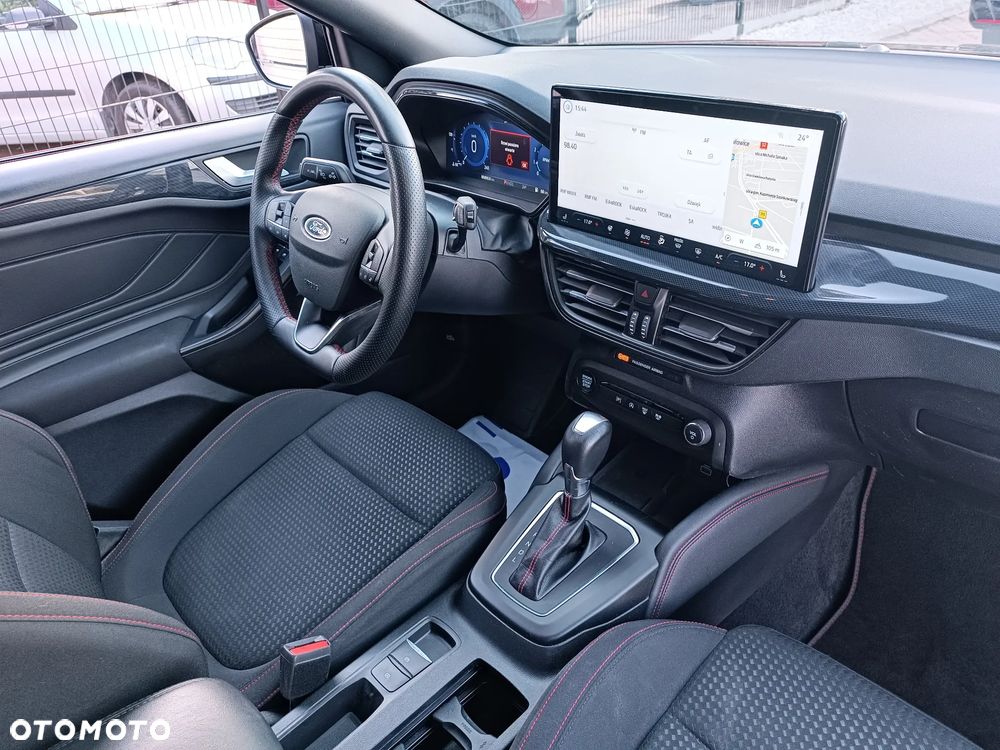 Ford Focus 1.0 EcoBoost mHEV ST-Line X - 14