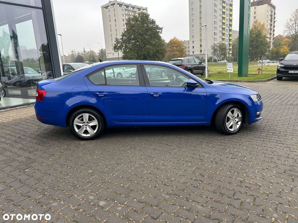Skoda Octavia 1.6 TDI SCR Ambition - 4