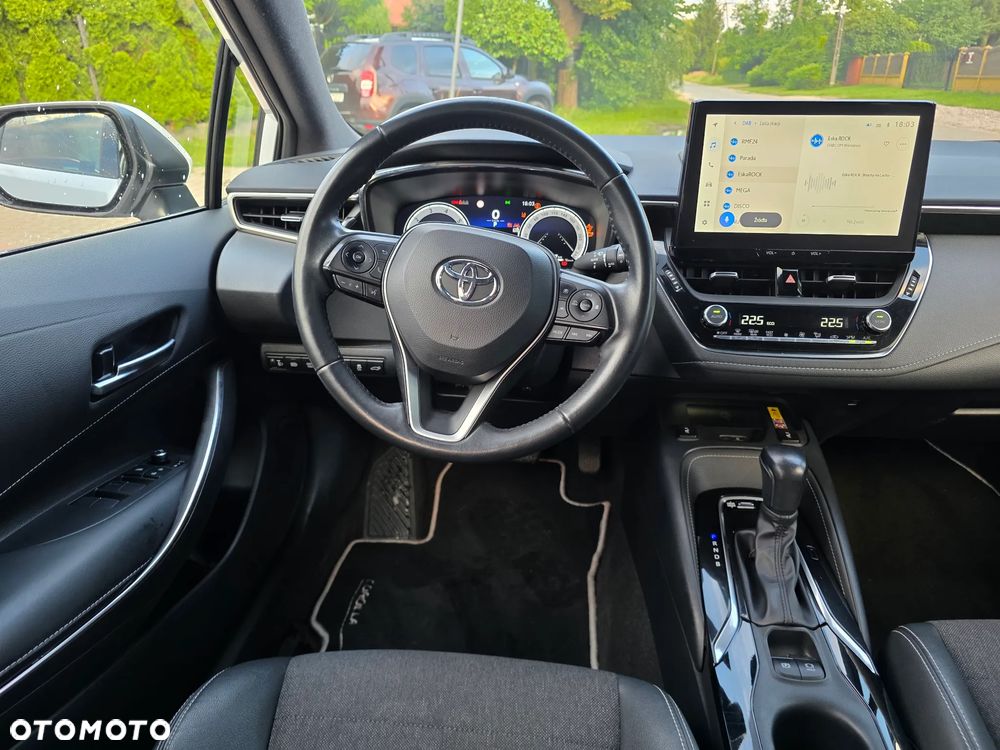 Toyota Corolla 1.8 Hybrid Style - 21