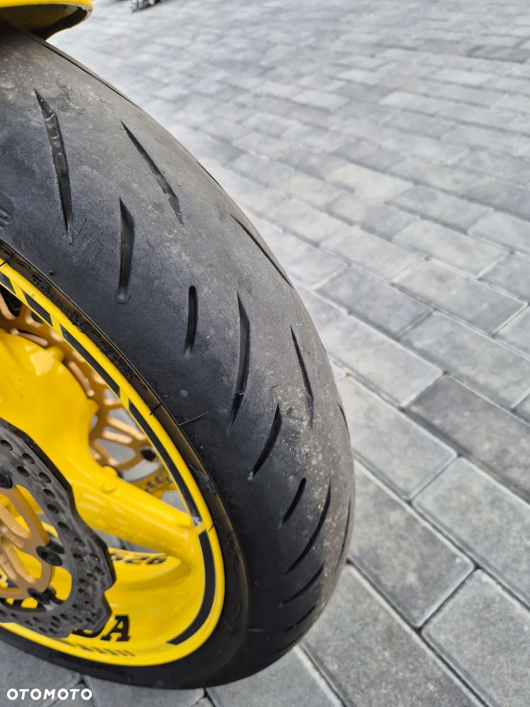 Honda CBR - 16