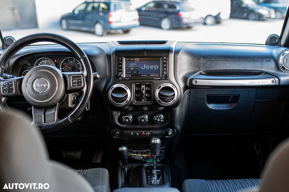 Jeep Wrangler Unlimited 2.8 CRD AT Rubicon - 22