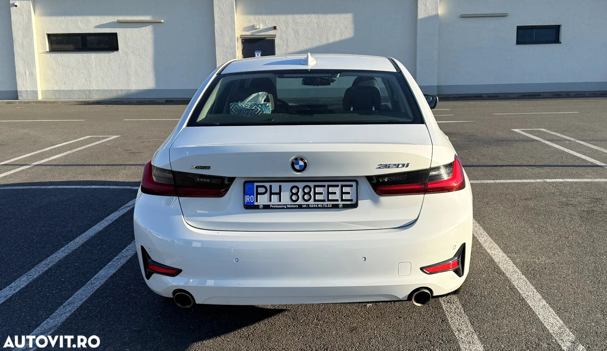 BMW Seria 3 320i xDrive AT - 2