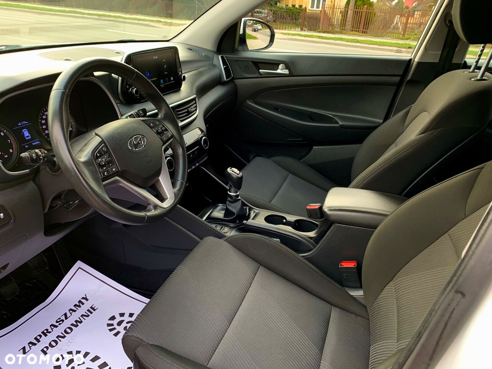 Hyundai Tucson 1.6 GDI BlueDrive Comfort 2WD - 19