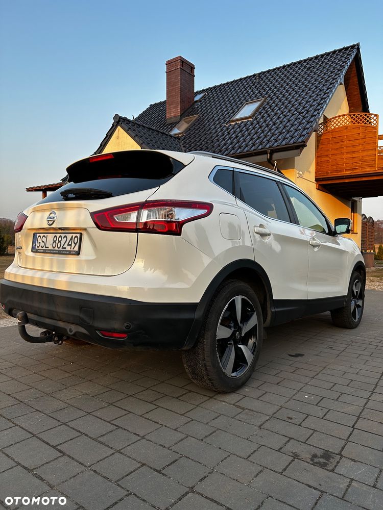 Nissan Qashqai - 18