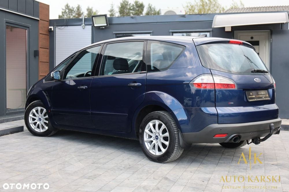 Ford S-Max - 14