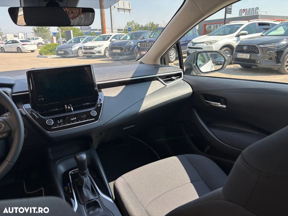 TOYOTA Corolla 2026 — imagine 17