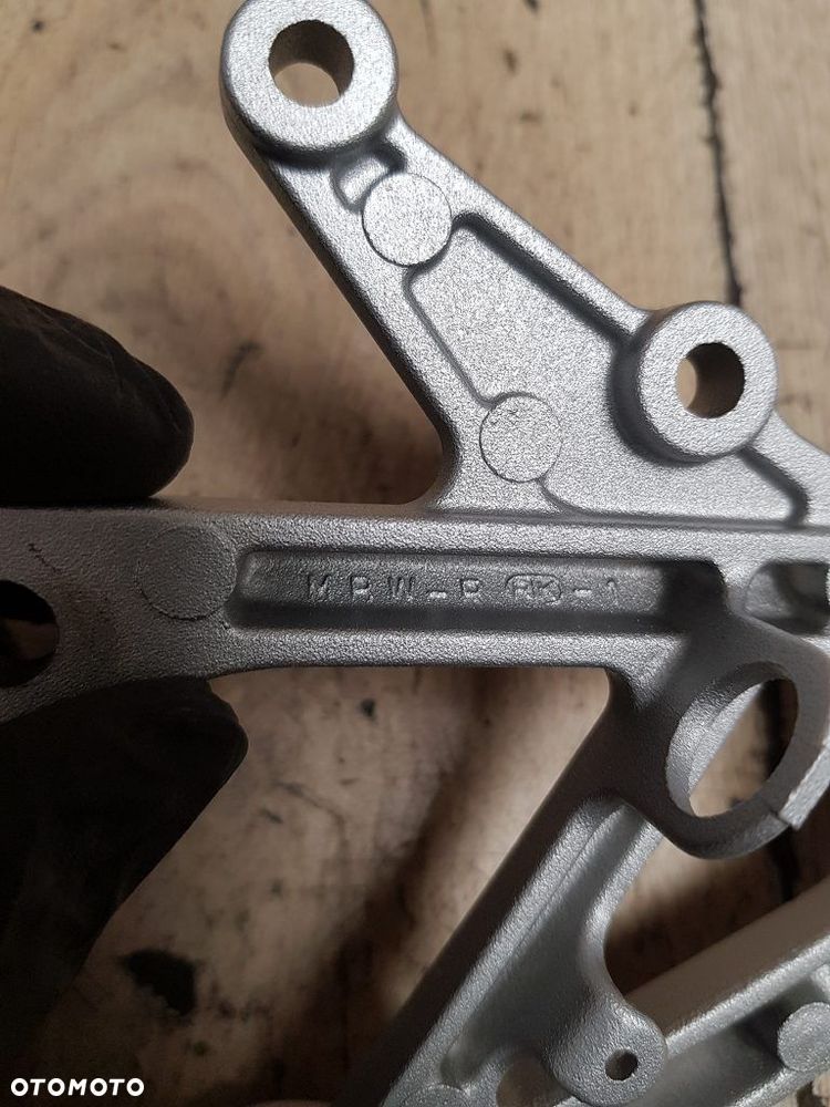 Set kierowcy prawy Honda CBR600 F4  50600-MBW-000ZA - 4