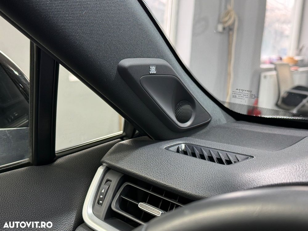 Toyota RAV4 2.5 4x4 Black Edition - 31