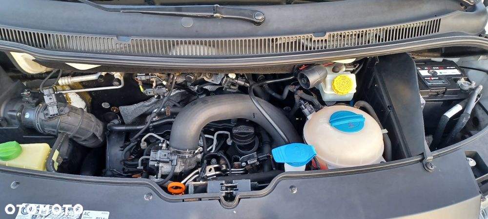 Volkswagen Transporter - 10