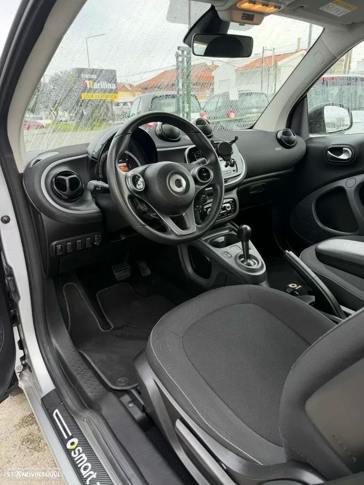 Smart ForTwo Coupé 1.0 Passion 71 Aut. - 4