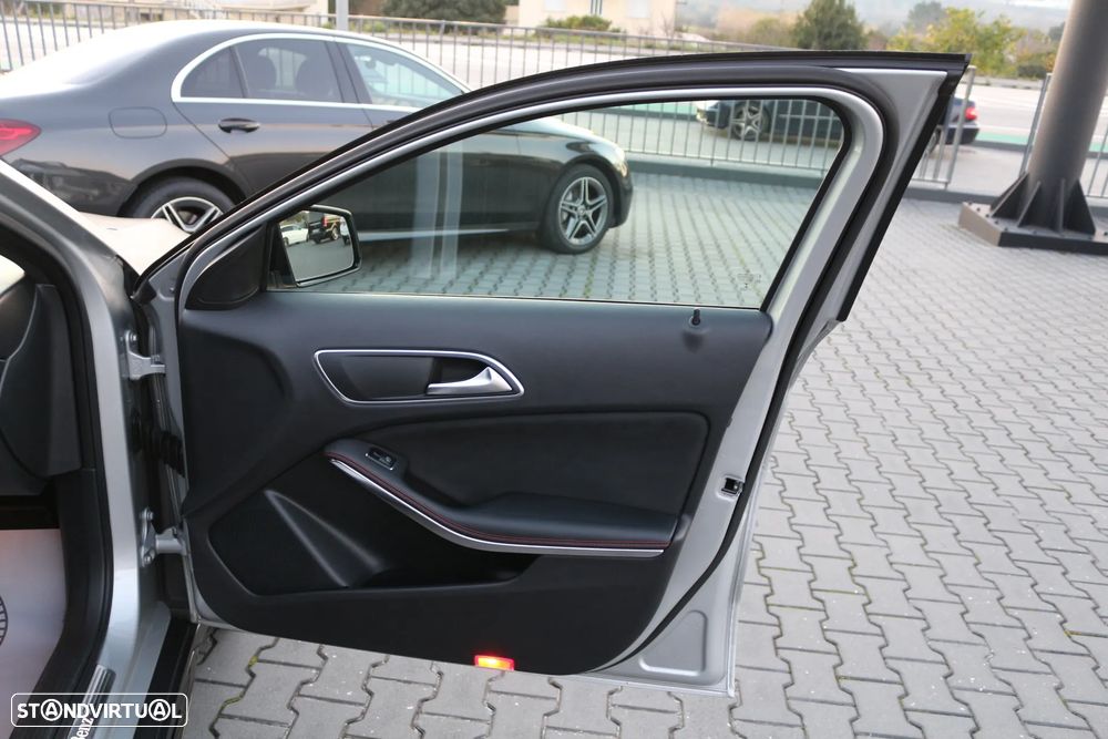 Mercedes-Benz GLA 220 CDI AMG Line - 38