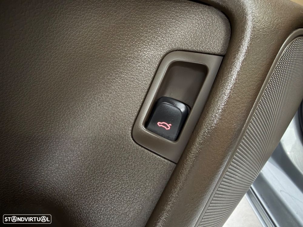 Audi A6 3.0 TDi V6 Exclusive Multitronic - 30