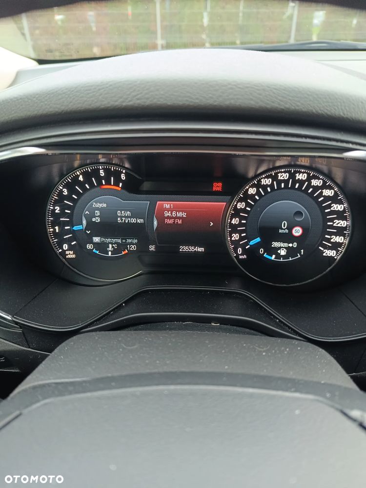 Ford Mondeo - 25