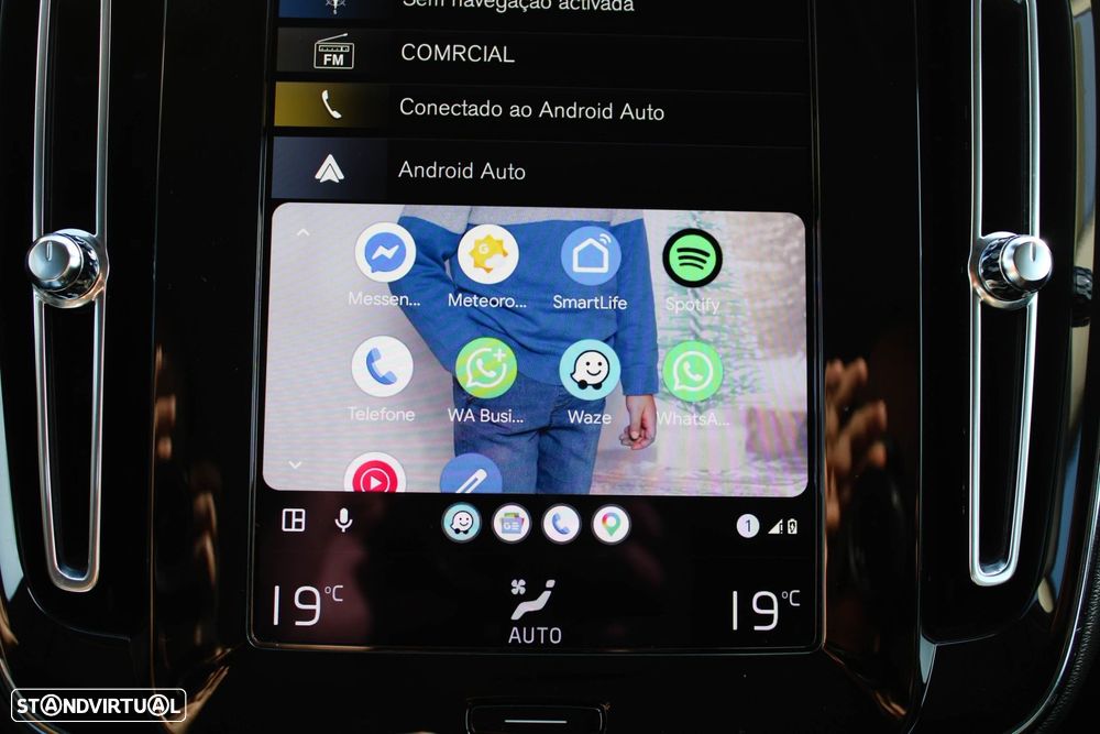 Volvo XC 40 1.5 T2 Momentum - 36