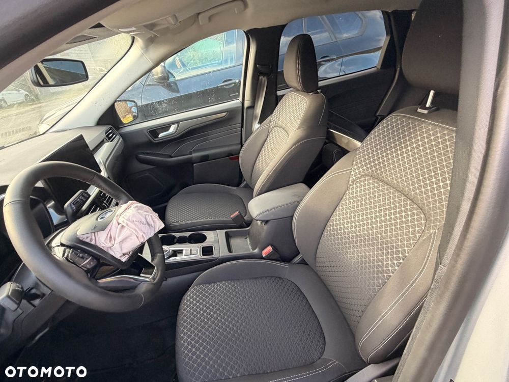 Ford Kuga 2.5 Duratec FHEV TITANIUM - 14