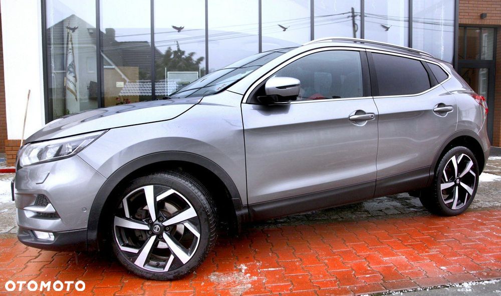 Nissan Qashqai 1.2 DIG-T Xtronic TEKNA+ - 35