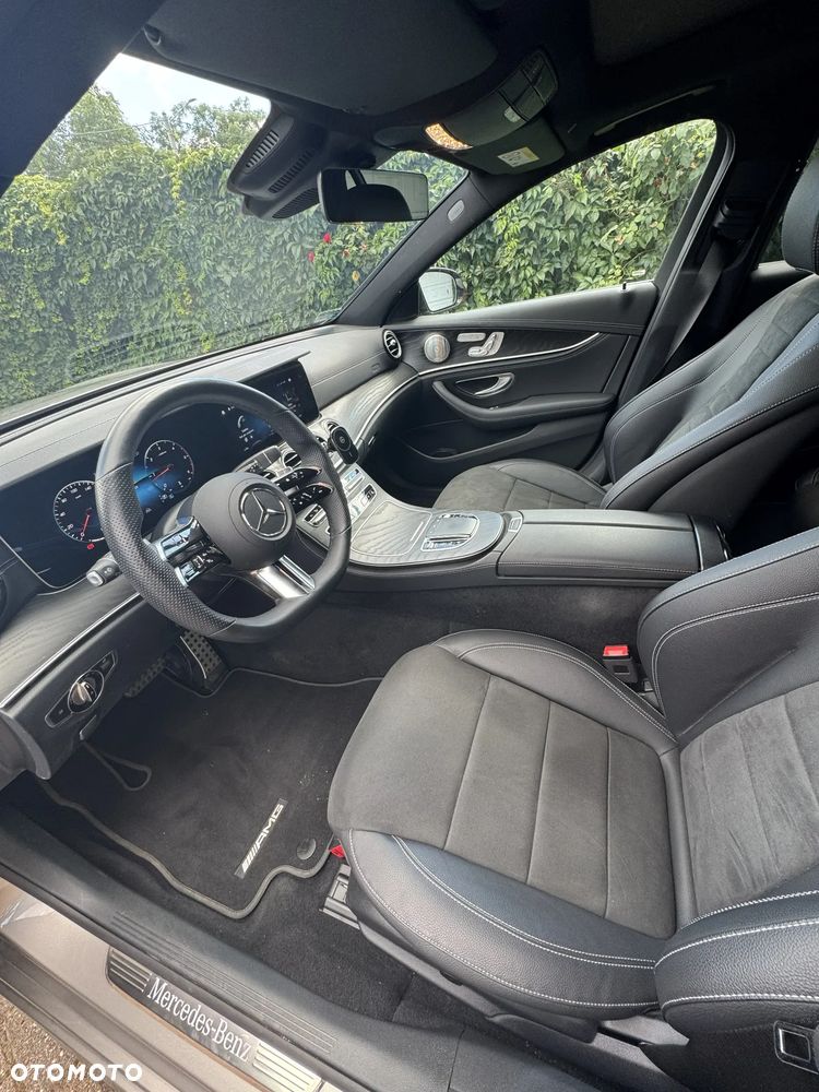 Mercedes-Benz Klasa E 220 d 4-Matic AMG - 27