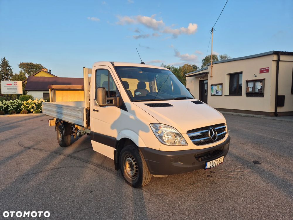 Mercedes-Benz Sprinter - 1