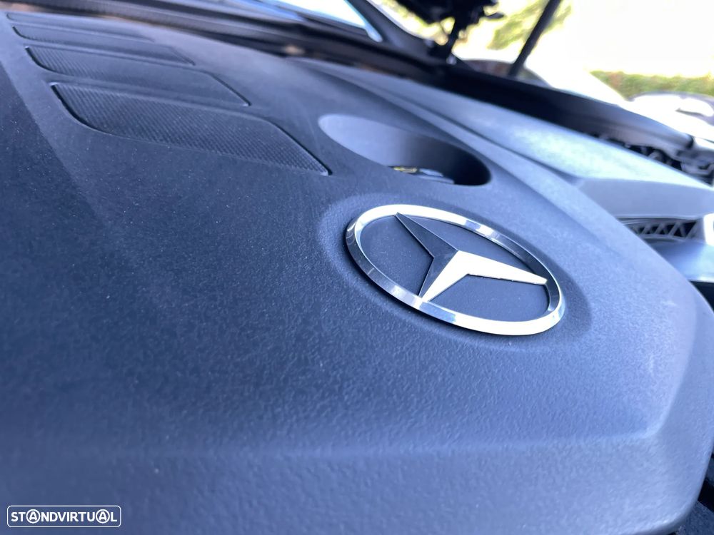 Mercedes-Benz CLS 300 d AMG Line - 45