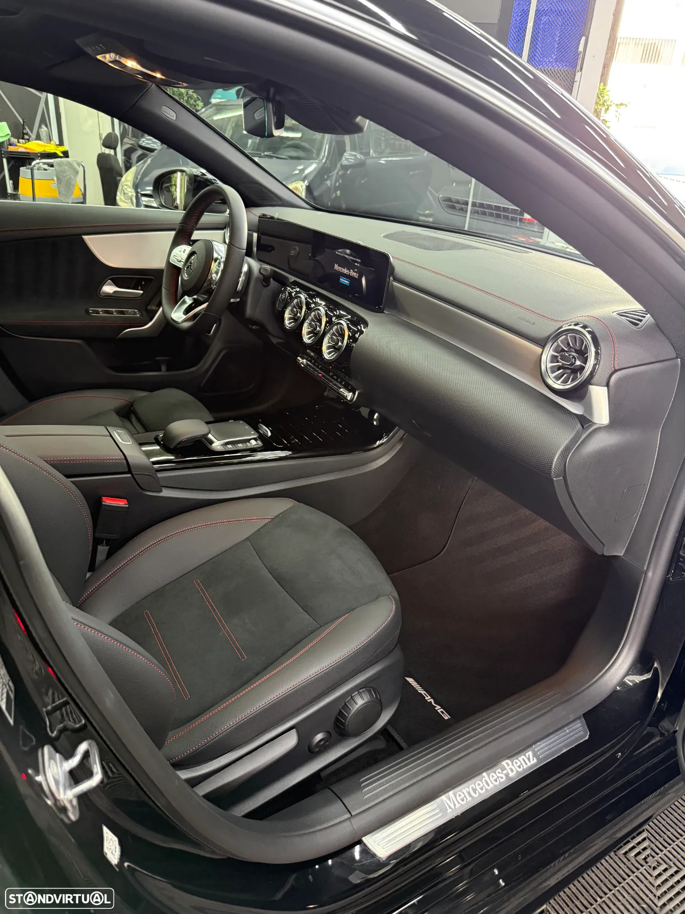 Mercedes-Benz CLA 250 e AMG Line - 15