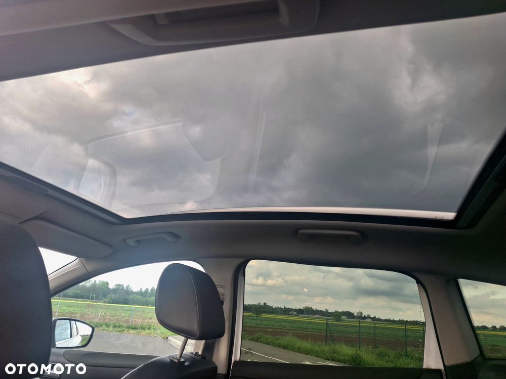 Ford Kuga 2.0 TDCi 4x4 Titanium - 13