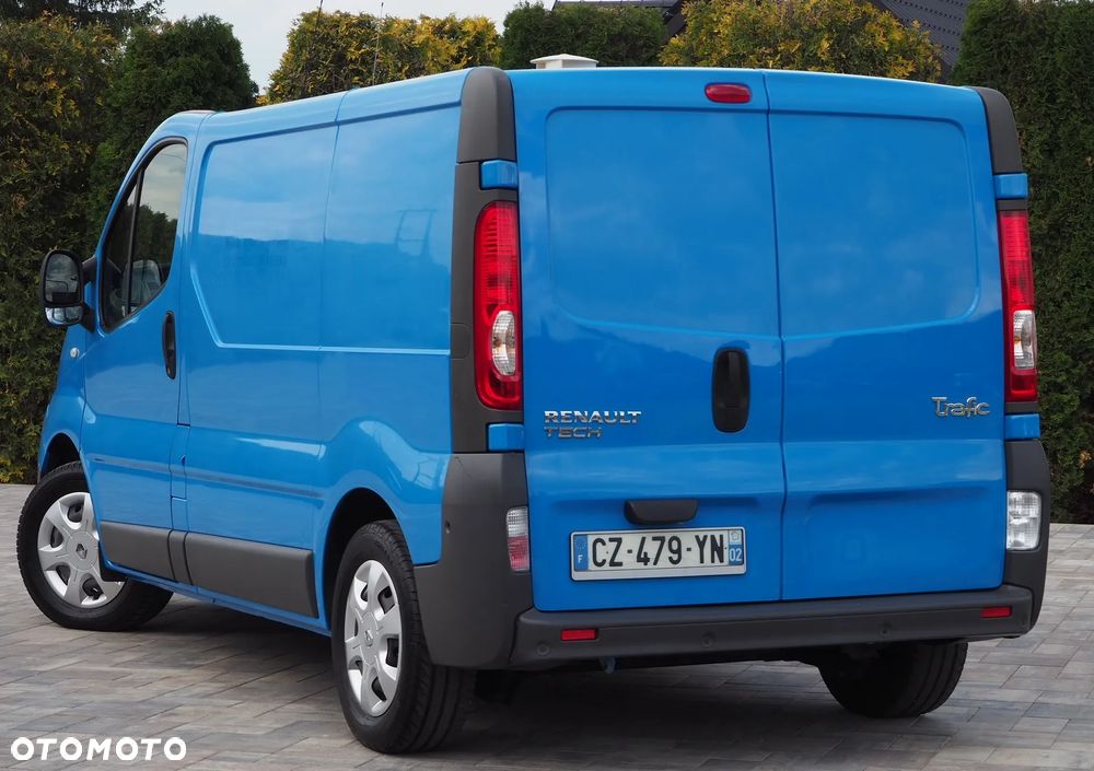 Renault TRAFIC - 4