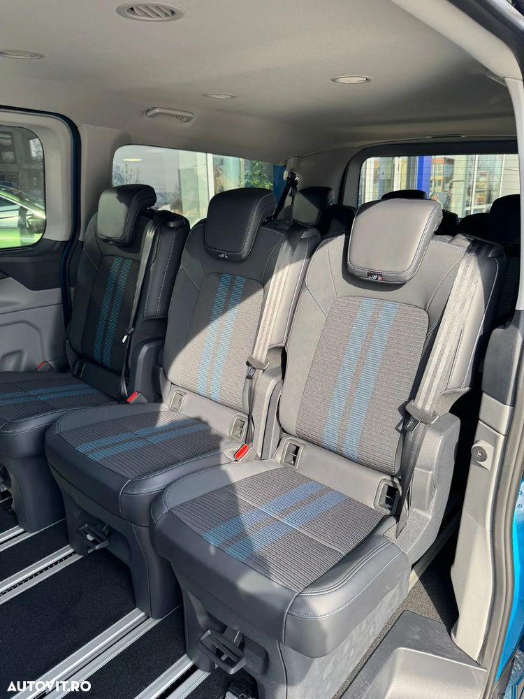 Ford Tourneo Custom Bus 320S 2.0 EcoBlue 170 CP 8AT L1H1 AWD Sport - 19