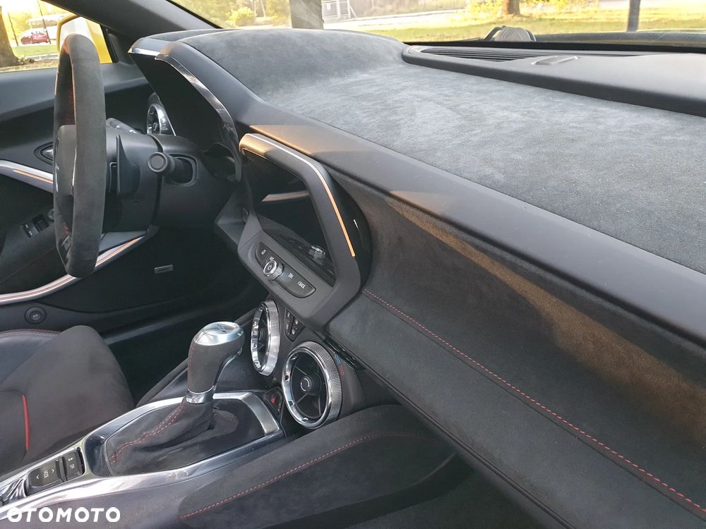 Chevrolet Camaro - 10