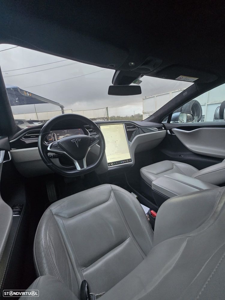 Tesla Model S 70 - 6