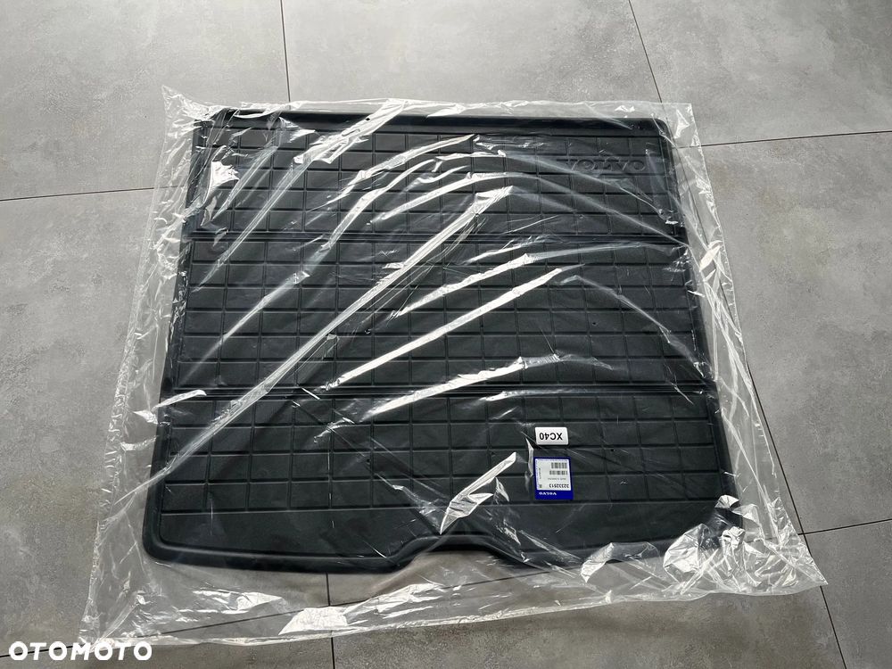 Mata do bagażnika (oryg.) Volvo XC40 - 1