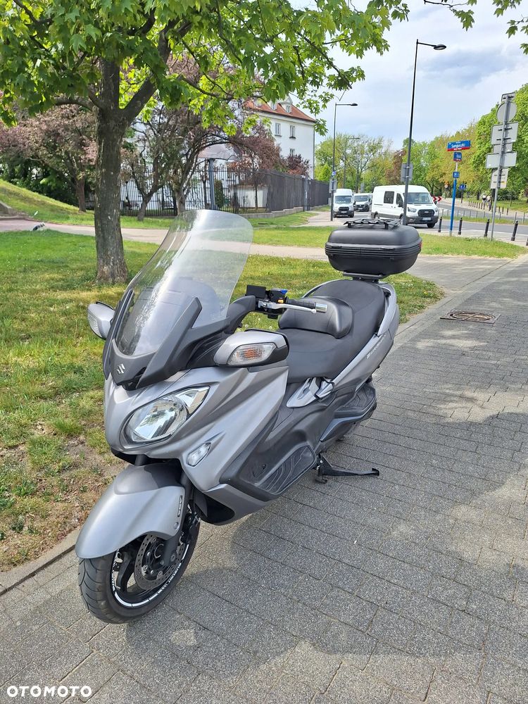 Suzuki Burgman - 3