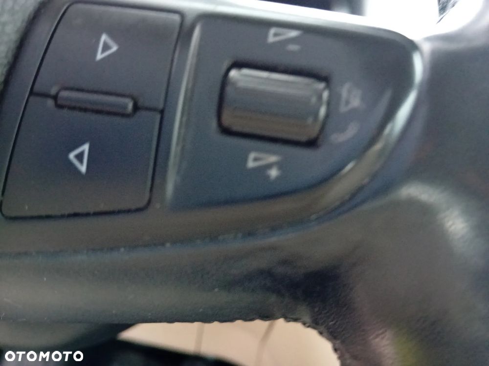 Skoda Fabia 1.2 TSI Active Plus - 13