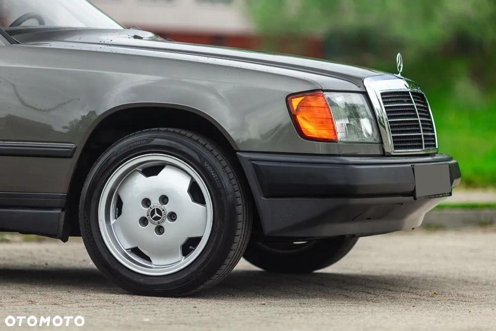 Mercedes-Benz W124 (1984-1993) - 7