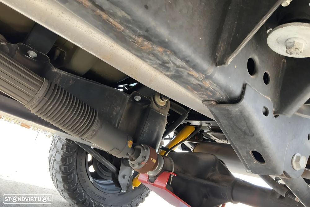 Jeep Wrangler Unlimited Hard-Top 2.8 CRD Auto Sahara - 26