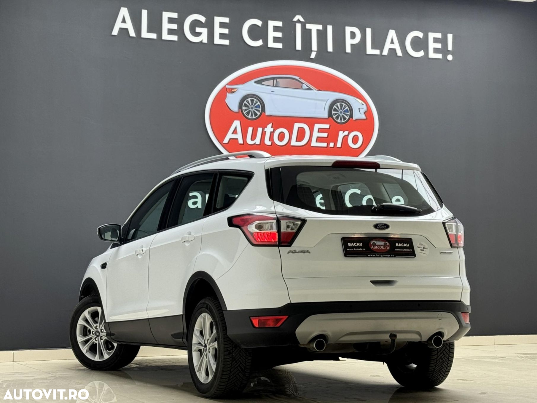 Ford Kuga - 4