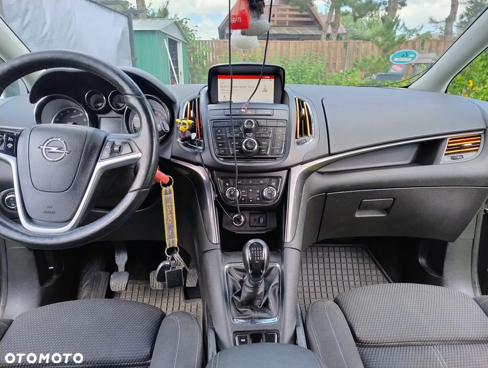 Opel Zafira 1.6 T SIDI Cosmo S&S - 18